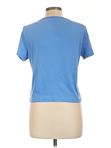 colsie Short Sleeve T-Shirt (view 2)