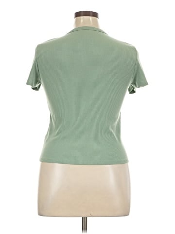 American Eagle Outfitters Short Sleeve T-Shirt (view 2)