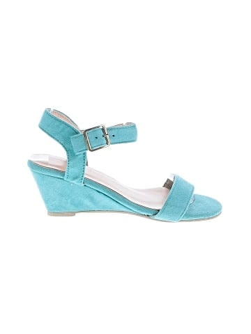 Unbranded Wedges (view 1)