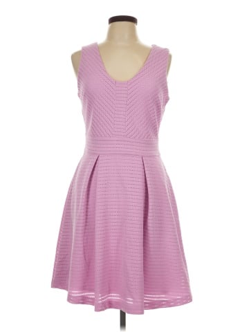 Jennifer Lopez Casual Dress (view 1)