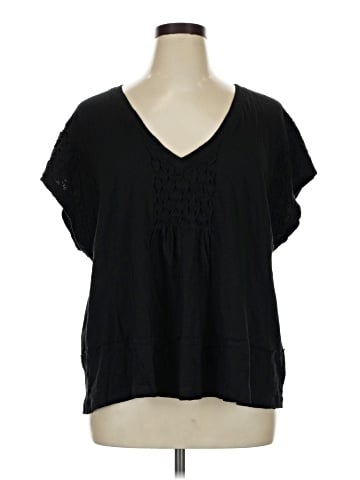 Belle Isle by Torrid Short Sleeve T-Shirt (view 1)