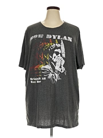 Old Navy Short Sleeve T-Shirt (view 1)