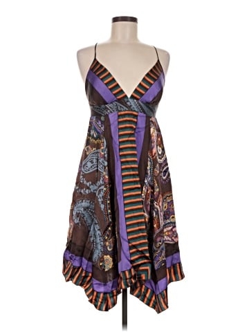 Single Dress Casual Dress (view 1)