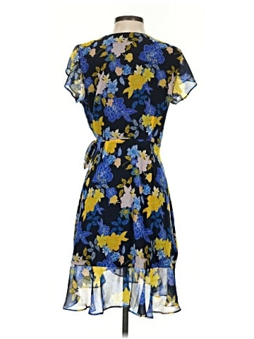 Banana Republic Casual Dress (view 2)