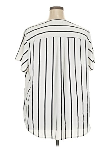 Torrid 3/4 Sleeve Blouse (view 2)