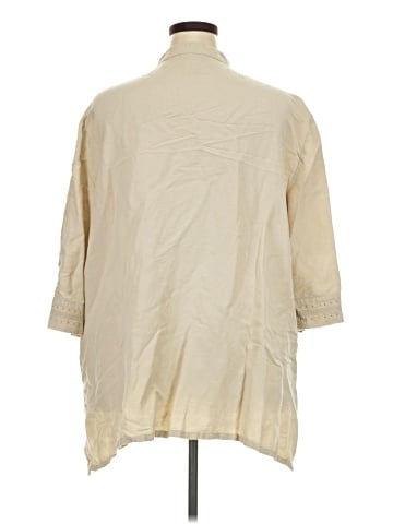 Maggie Barnes 3/4 Sleeve Button-Down Shirt (view 2)