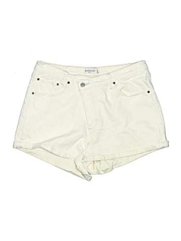 Abercrombie & Fitch Khaki Shorts (view 1)