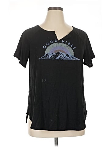 Hiatus Short Sleeve T-Shirt (view 1)