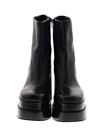 Steve Madden Ankle Boots (view 2)