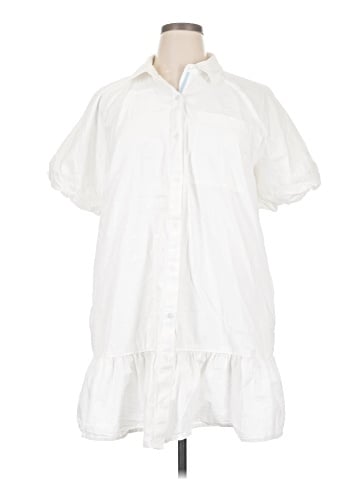 Crown & Ivy Casual Dress (view 1)