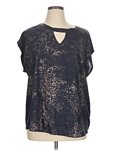 Papermoon Short Sleeve Blouse (view 1)