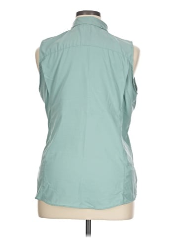 Columbia Sleeveless Button-Down Shirt (view 2)