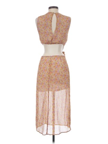 Le Lis Casual Dress (view 2)