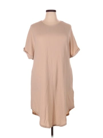 Unbranded Casual Dress (view 1)