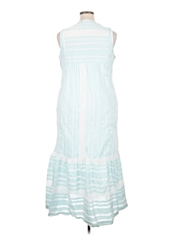 Crown & Ivy Casual Dress (view 2)