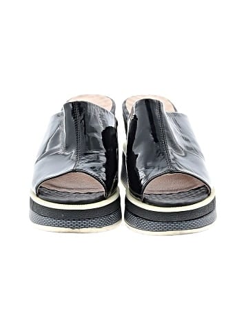 L'Artiste Wedges (view 2)