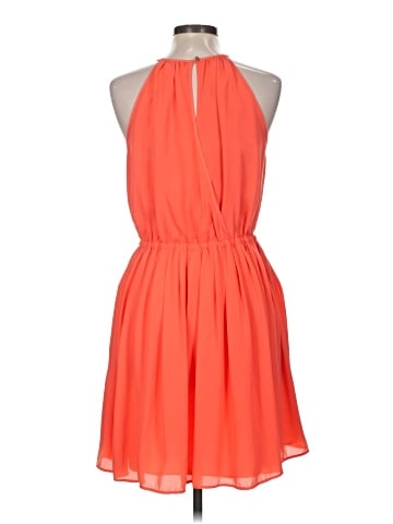 Banana Republic Casual Dress (view 2)