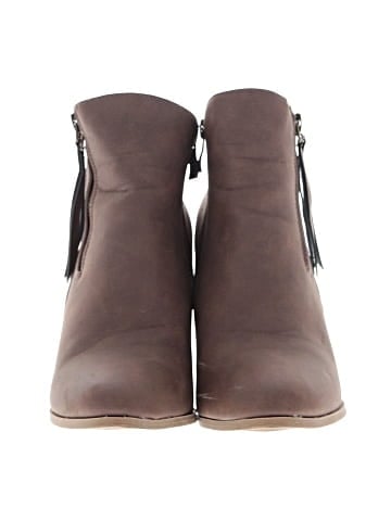 Journee Collection Ankle Boots (view 2)