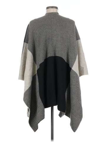 Mystree Poncho (view 2)