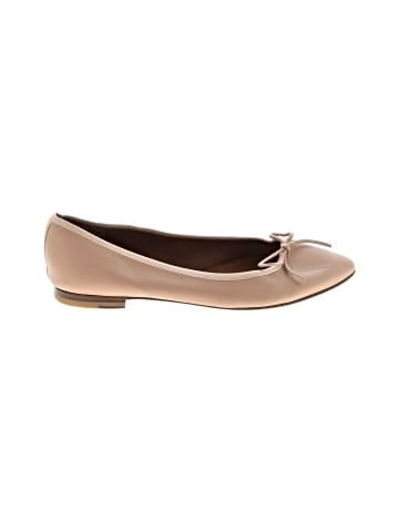 Margaux Flats (view 1)