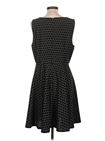 Elle Casual Dress (view 2)
