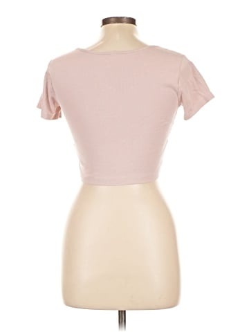 Uniqlo Short Sleeve T-Shirt (view 2)