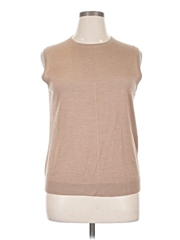 St. John Sleeveless Top (view 1)