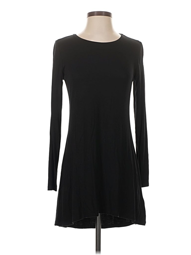 Pre-owned H By Halston Long Sleeve T-shirt In Black