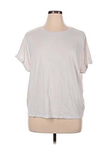 Simply Vera Vera Wang Short Sleeve T-Shirt (view 1)