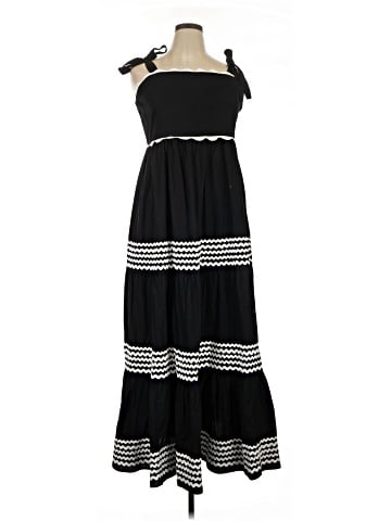 Crown & Ivy Casual Dress (view 1)