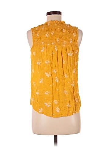 Rewind Sleeveless Blouse (view 2)