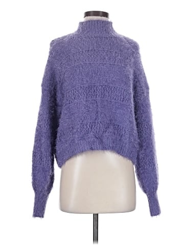 Forever 21 Pullover Sweater (view 1)