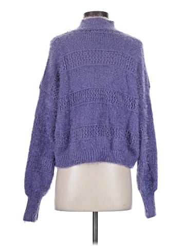 Forever 21 Pullover Sweater (view 2)