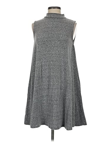 Mercer & Madison Casual Dress (view 1)