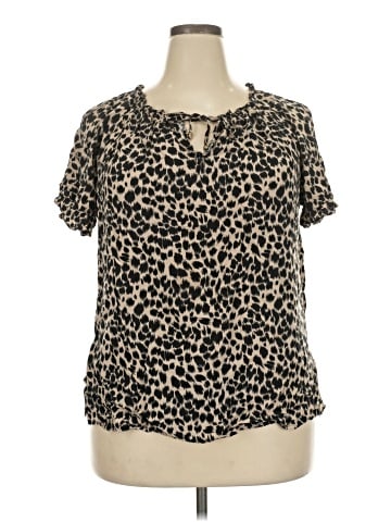 Liz Claiborne Career Short Sleeve Blouse (view 1)