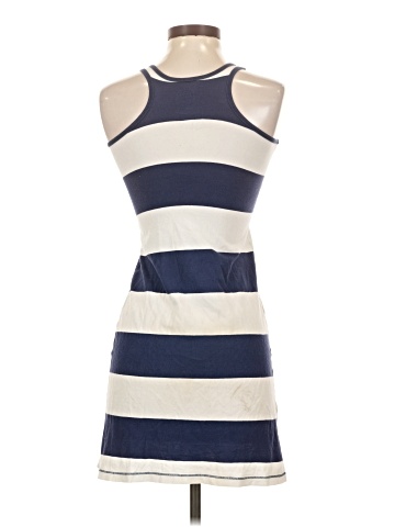 Old Navy Casual Dress (view 2)
