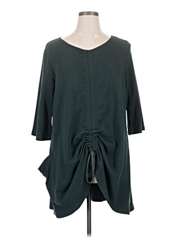 bryn WALKER 3/4 Sleeve T-Shirt (view 1)