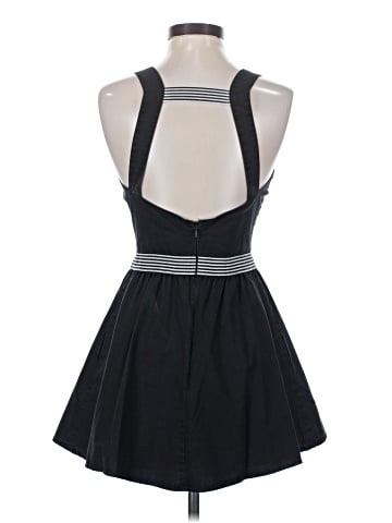 Hive & Honey Casual Dress (view 2)