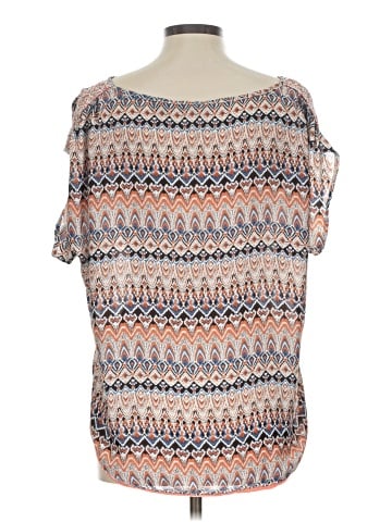 Miss Me Short Sleeve Blouse (view 2)