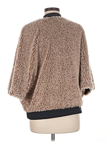 Hei Hei Poncho (view 2)