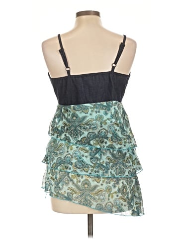 Metrostyle Sleeveless Top (view 2)
