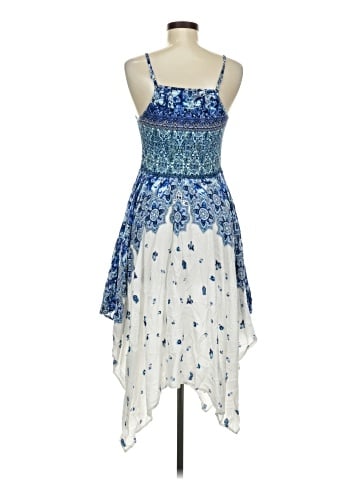 Xhilaration Cocktail Dress (view 2)