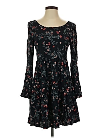American Eagle Outfitters Casual Dress (view 1)