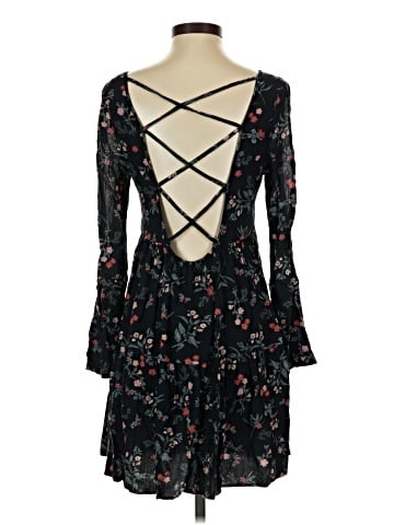 American Eagle Outfitters Casual Dress (view 2)