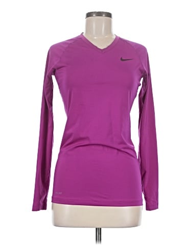 Nike Long Sleeve T-Shirt (view 1)