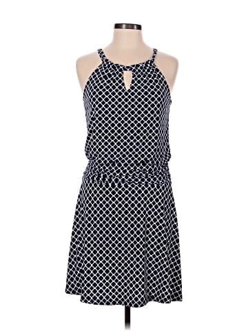 Valerie Bertinelli Casual Dress (view 1)