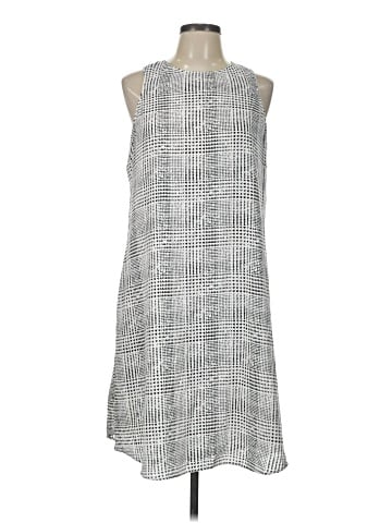Apt. 9 Casual Dress (view 1)