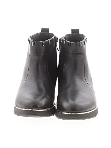 FitFlop Ankle Boots (view 2)