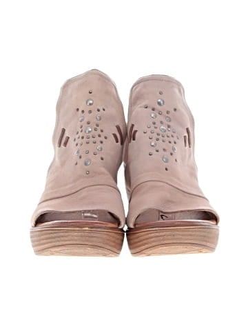 Miz Mooz Wedges (view 2)