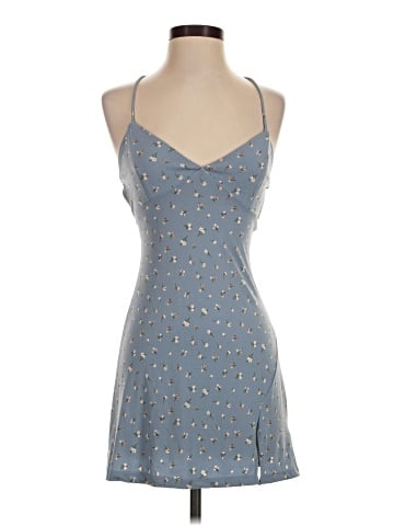 Lovely Day Sleeveless Top (view 1)